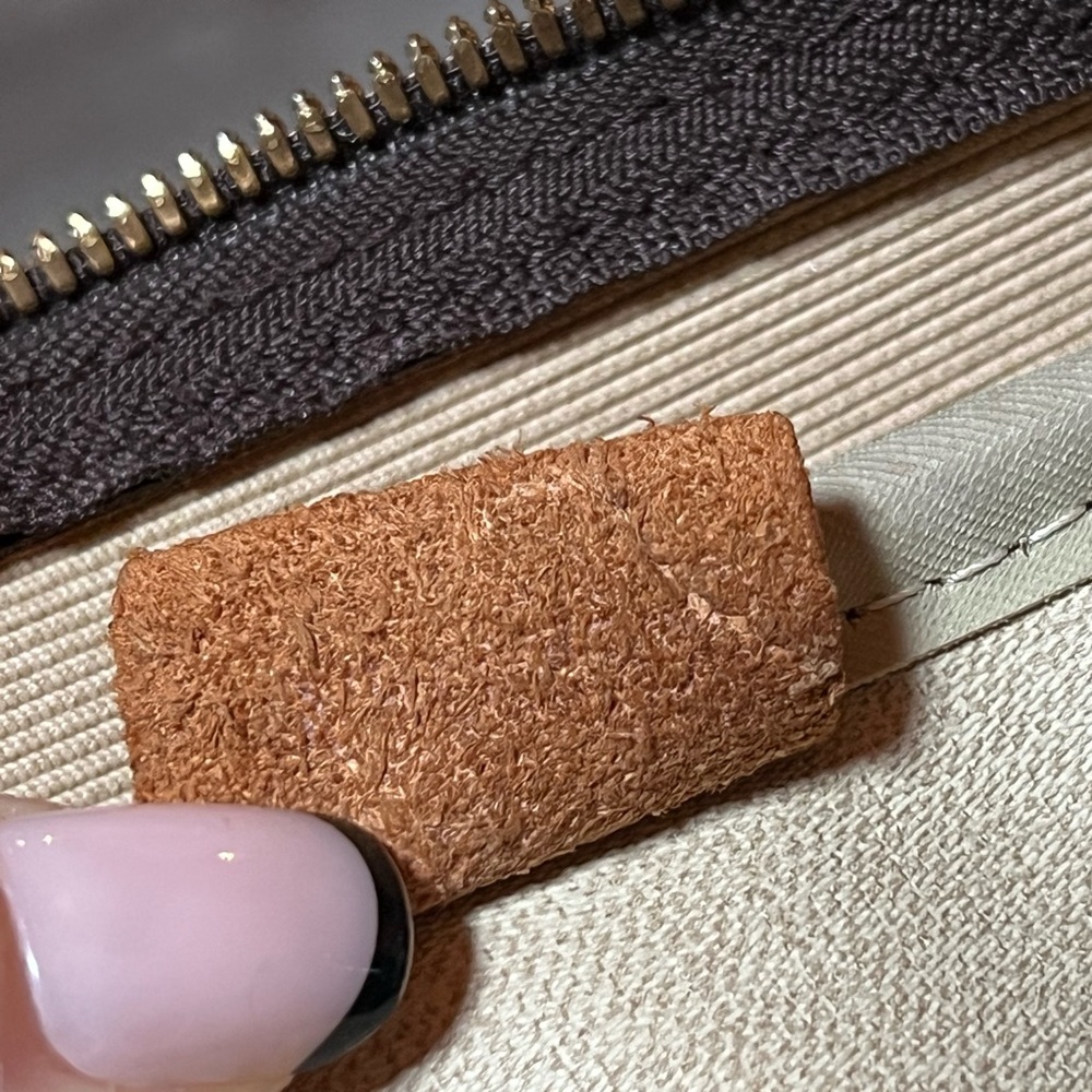 Louis Vuitton Deauville Monogram Bowler Bag - Picture 5 of 16